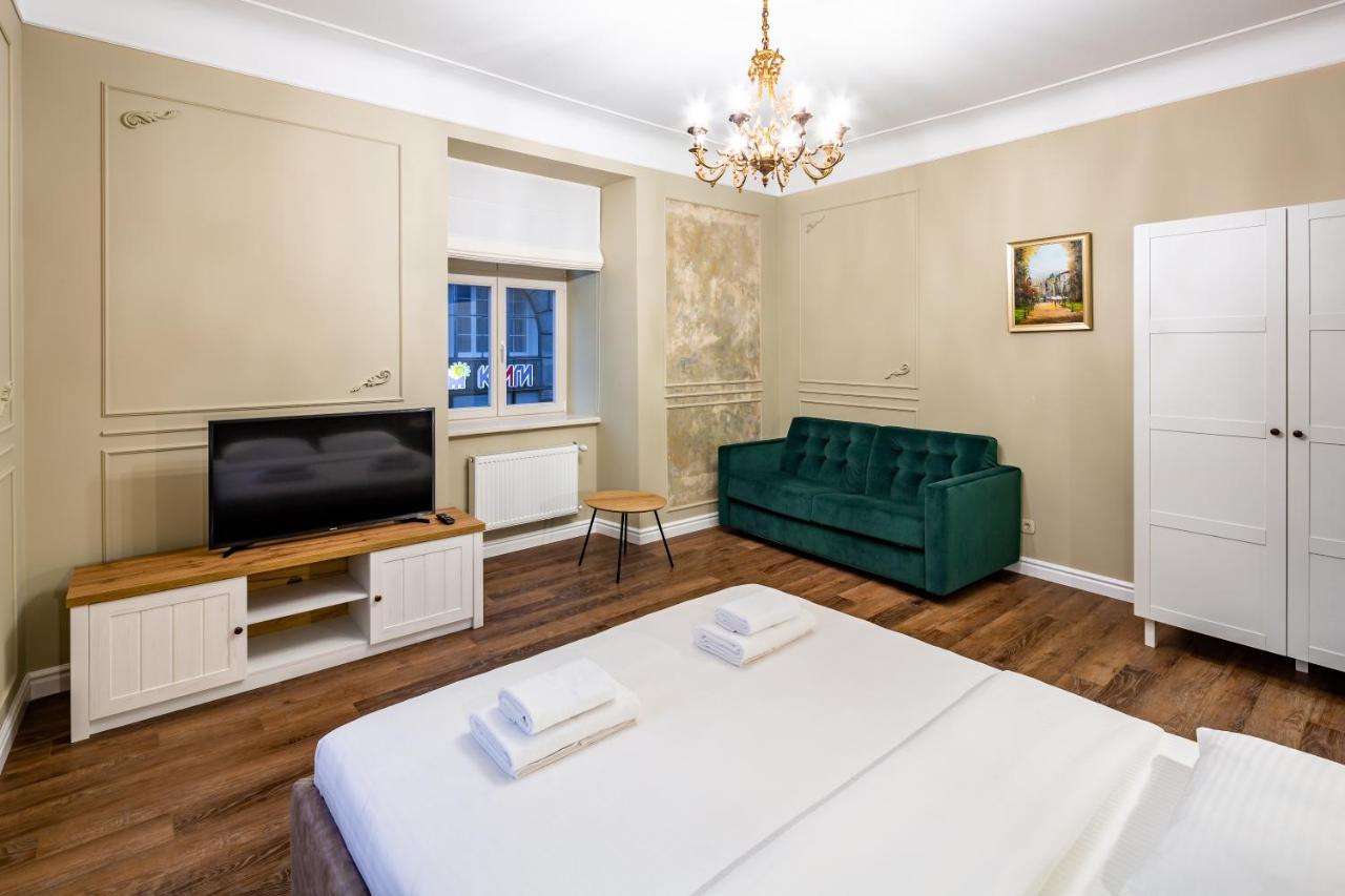 Romari Площа Катедральна 8 Lejlighed Lviv Eksteriør billede